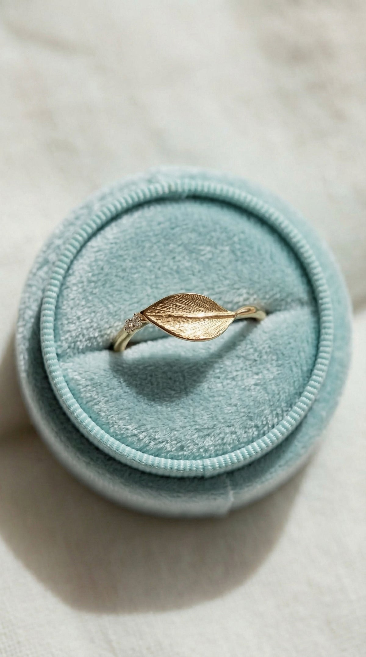14K Gold Leaf Diamond Ring