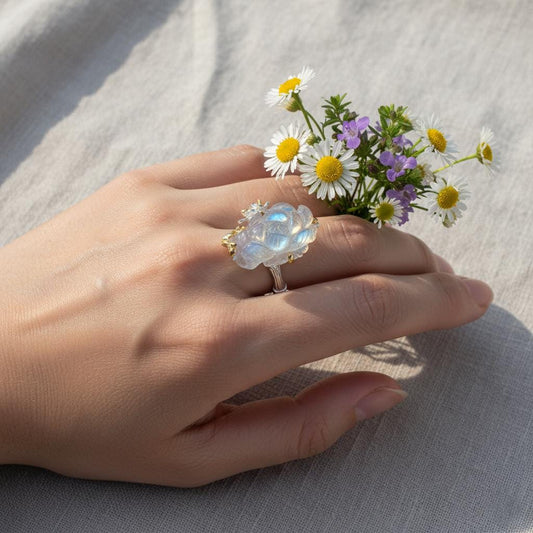 925 Sterling Silver Labradorite Flower Ring
