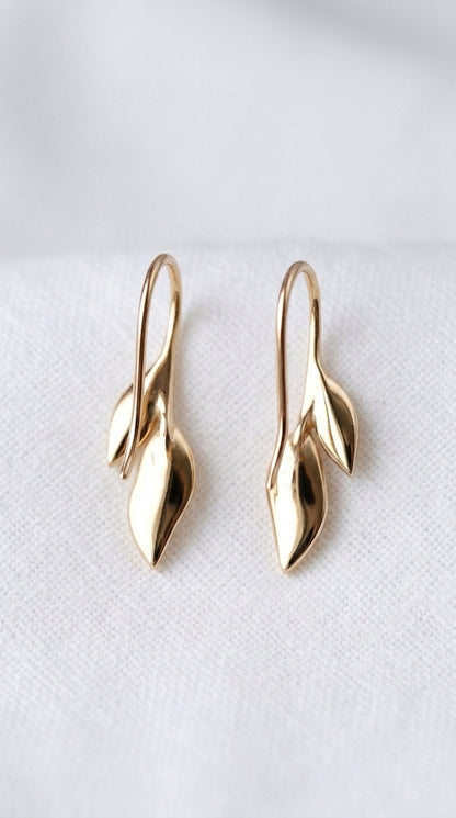 14K Gold Leaf Diamond Drop Earrings