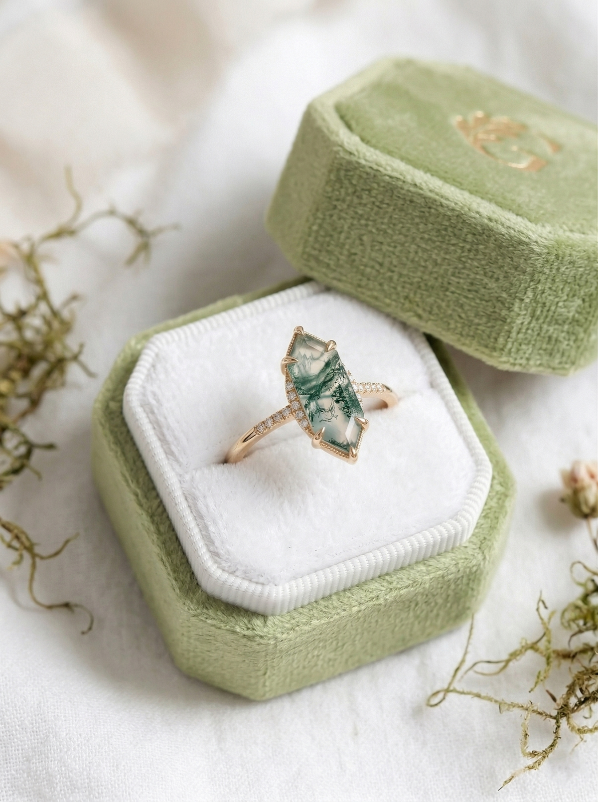 14K Gold Moss Agate Diamond Deco Ring