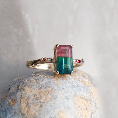 14K Solid Gold Bicolor Tourmaline Ring, setting detail
