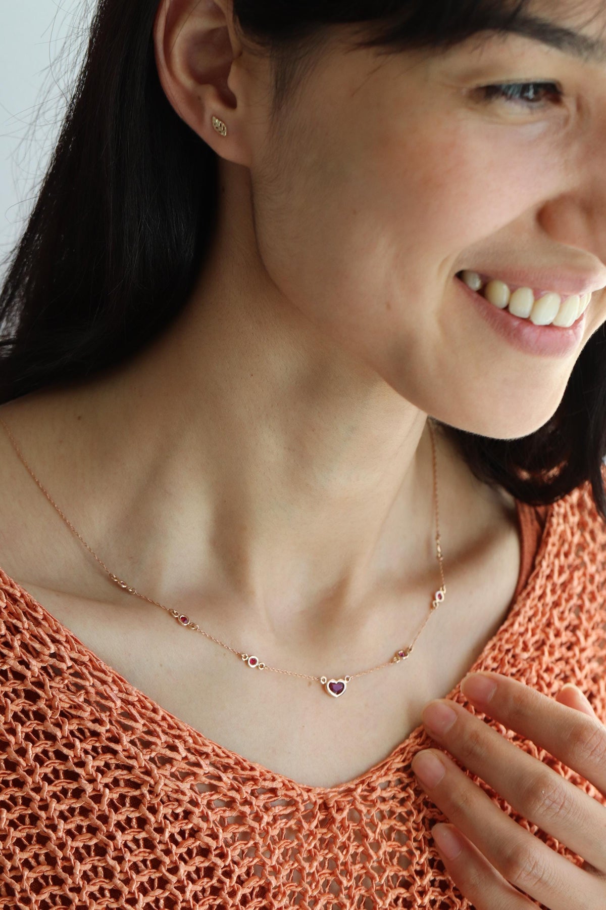 14K Solid Gold Ruby Heart Necklace, chain detail