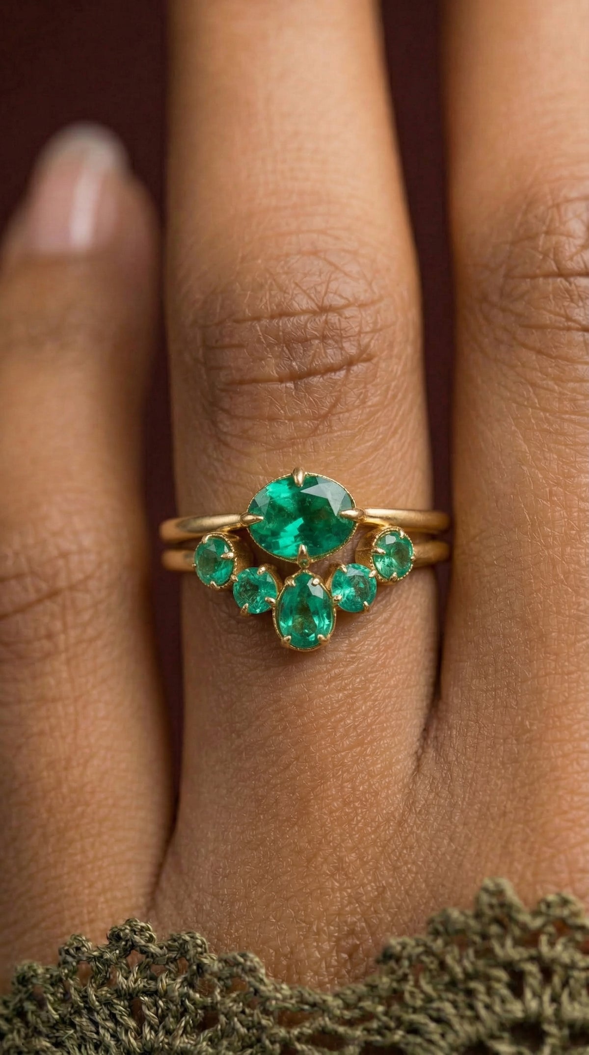 18K Solid Gold Emerald Engagement Ring Set