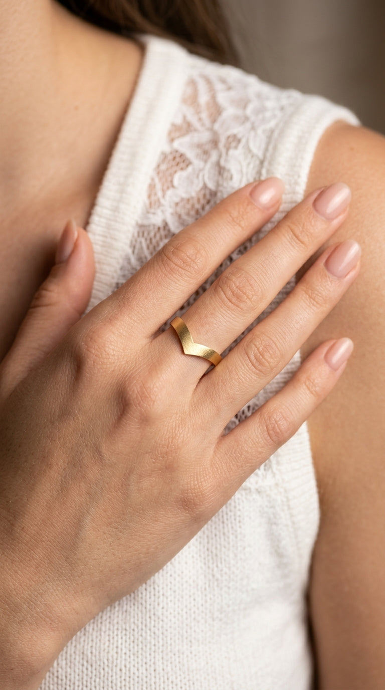 18K solid gold chevron v shape brushed ring
