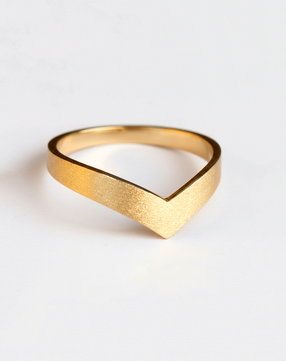 14K Solid Gold Chevron V Shape Ring, main product image