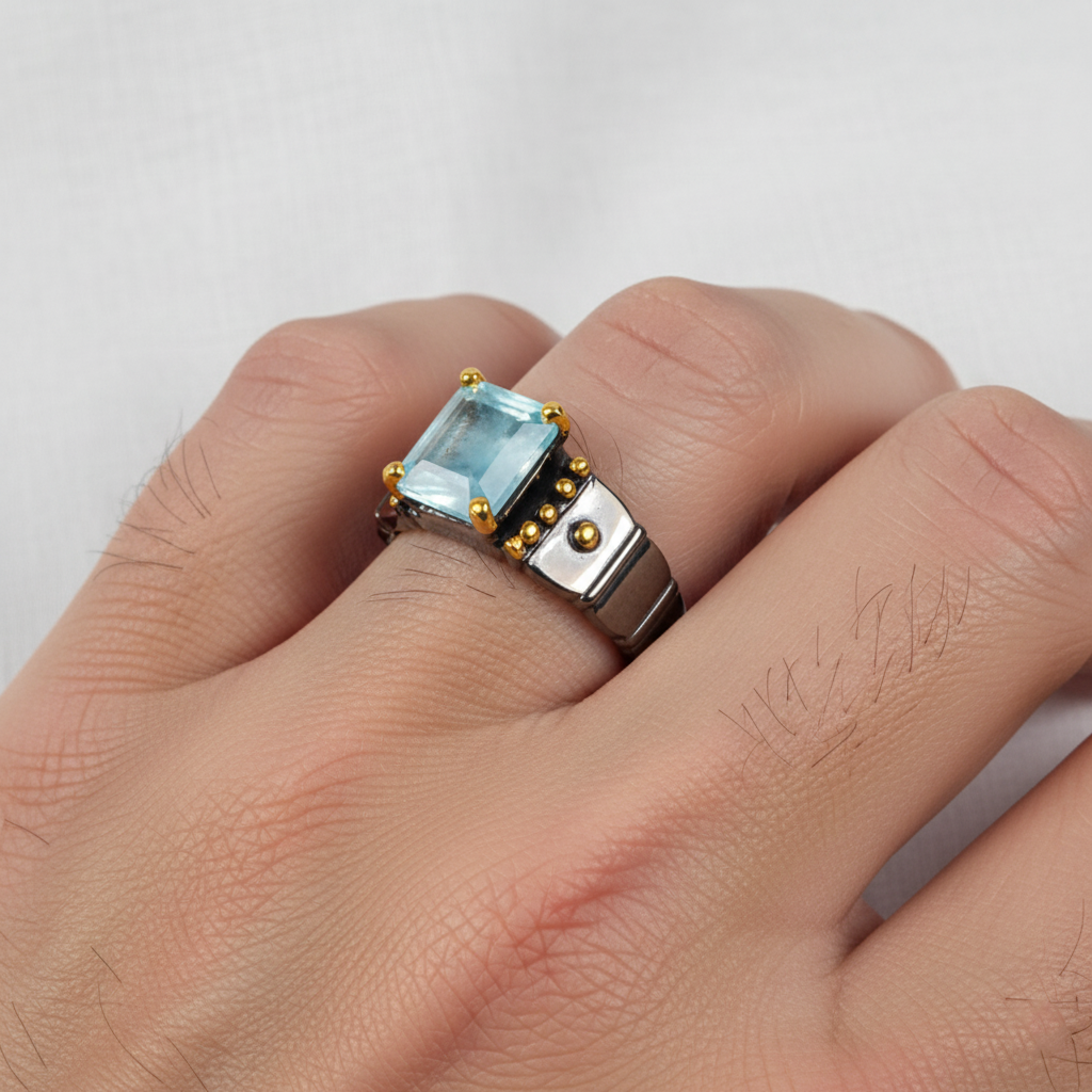 925 Sterling Silver Blue Aquamarine Ring, side view