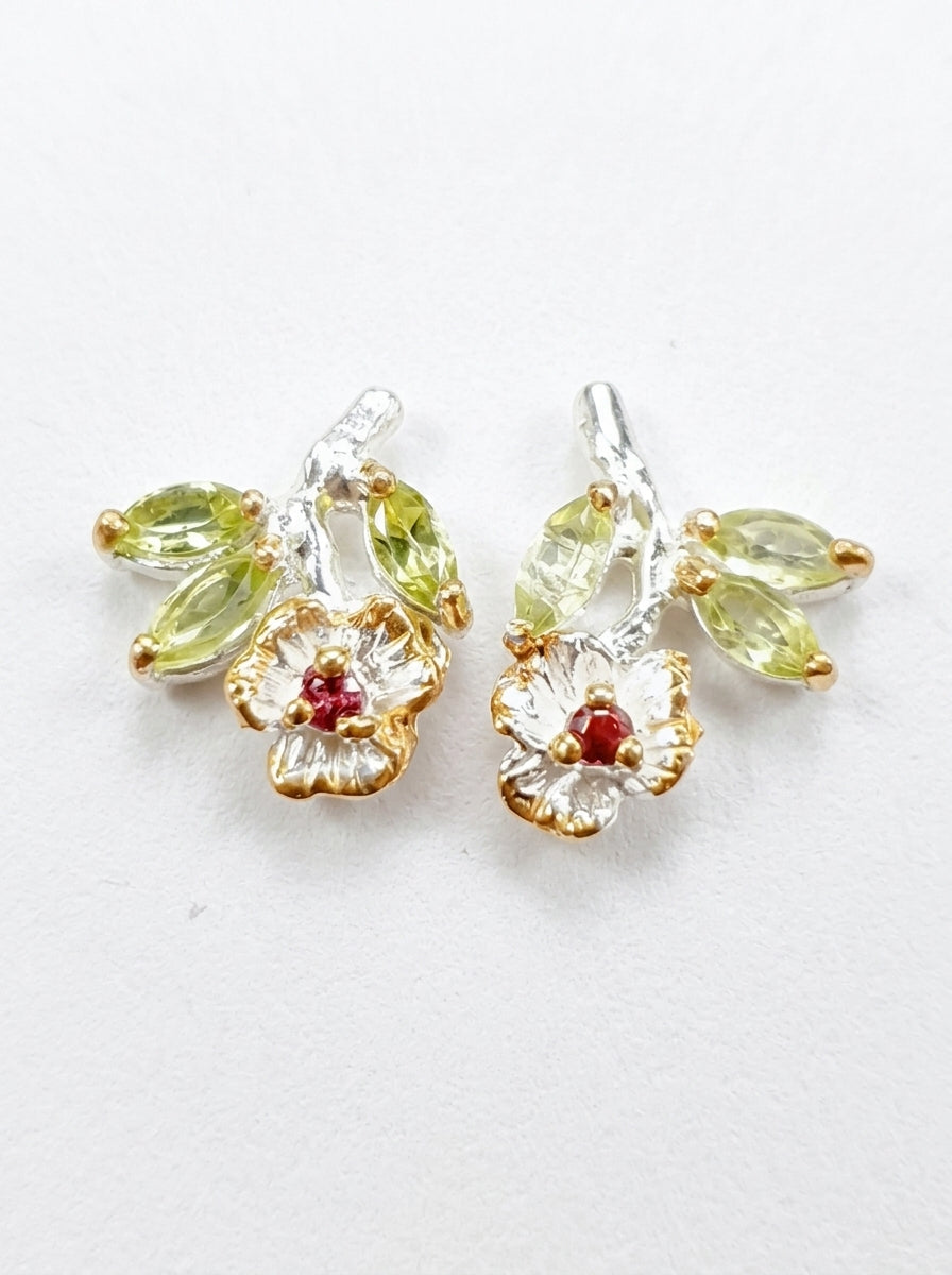 925 Silver Peridot Flower Earrings