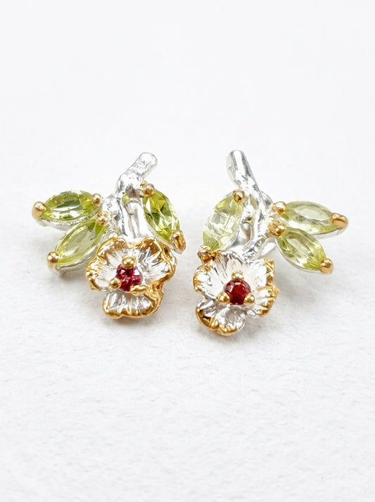 925 Silver Peridot Flower Earrings