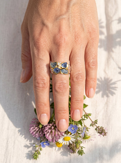 925 Sterling Silver Sapphire Leaf Ring, close-up detail