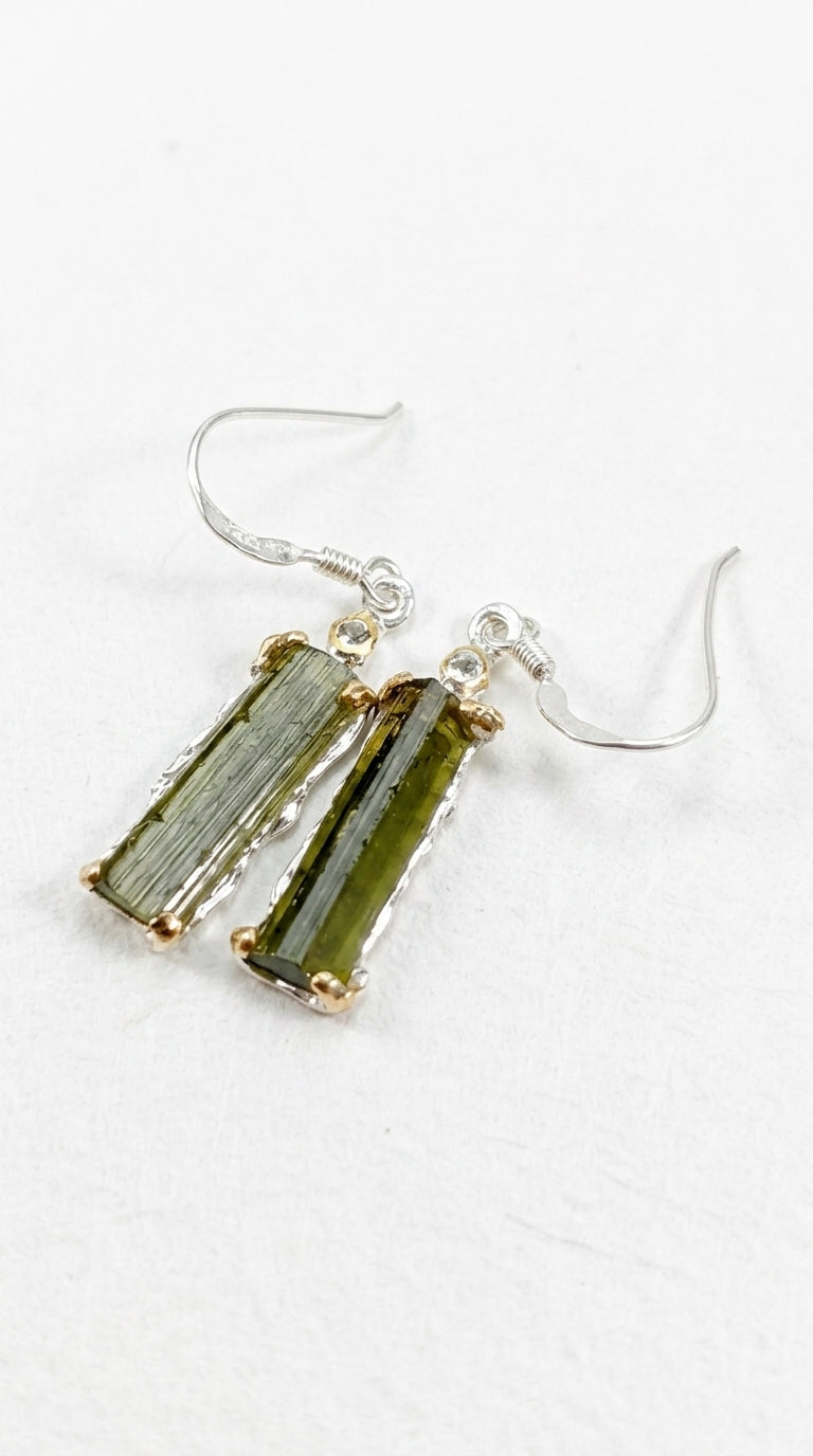925 Sterling Silver Raw Tourmaline Earrings, stone or metal detail