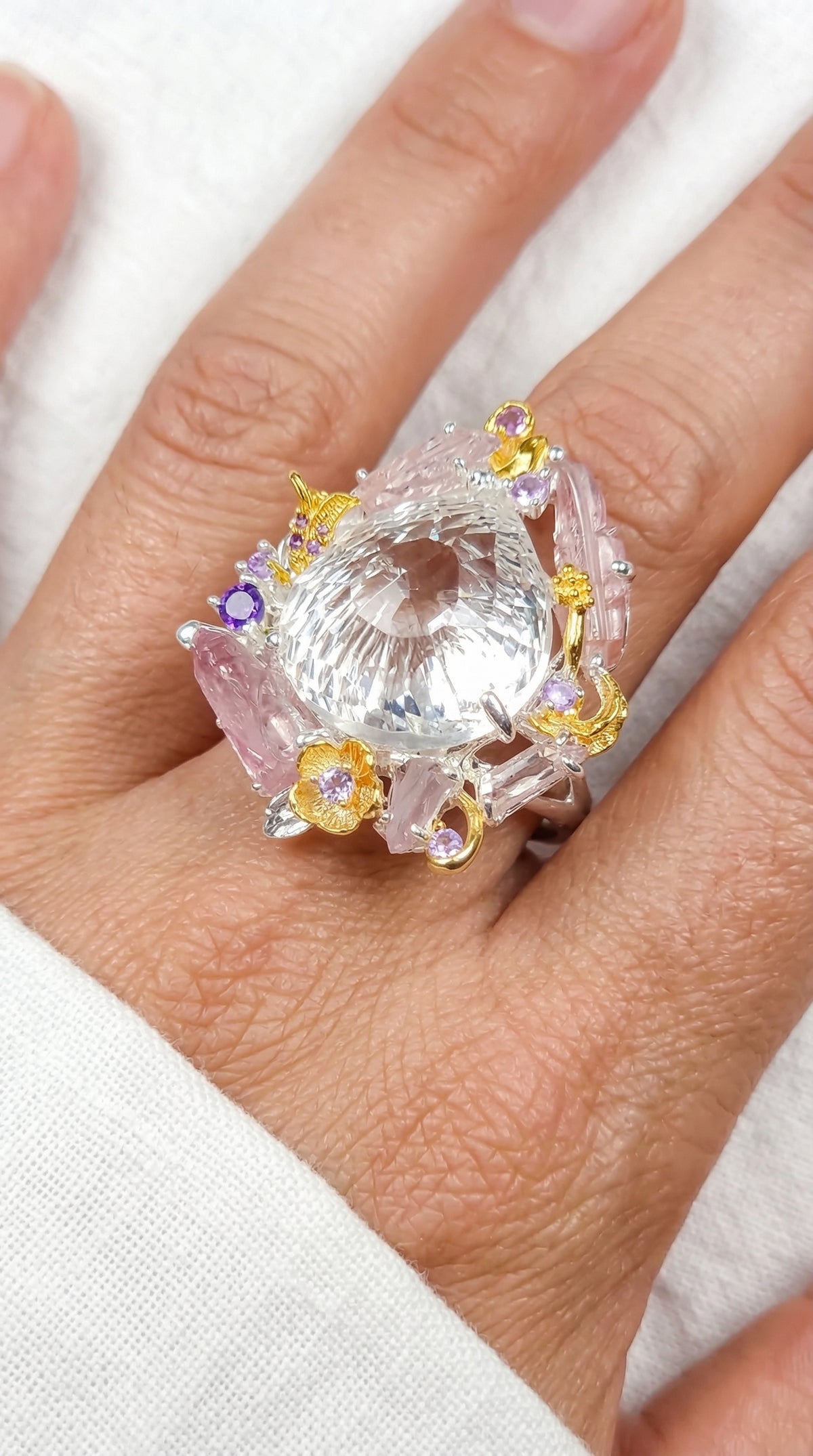 925 Sterling Silver Pear Quartz Floral Halo Pink Tourmaline Nature Ring, texture close-up