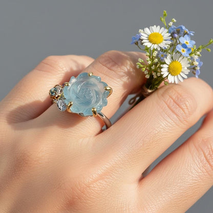 925 Sterling Silver Aquamarine Promise Ring, close-up detail