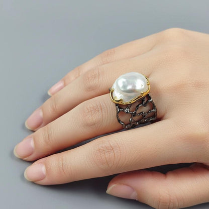 925 Sterling Silver Baroque Pearl Ring, close-up detail