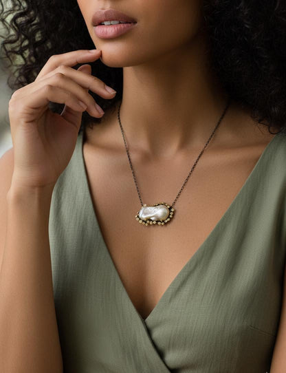 925 Sterling Silver Baroque Pearl Necklace, close-up detail
