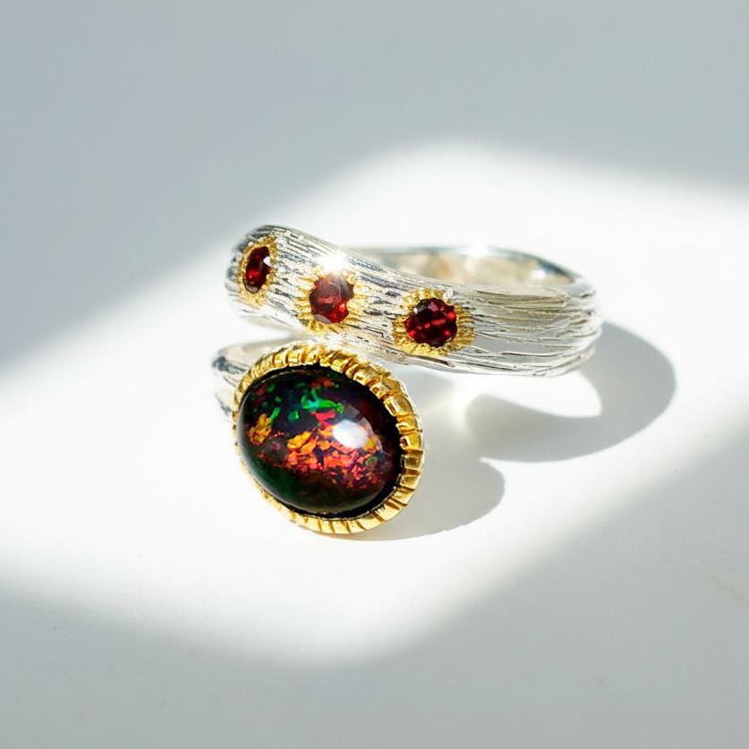 925 Sterling Silver Black Opal Ring, texture close-up