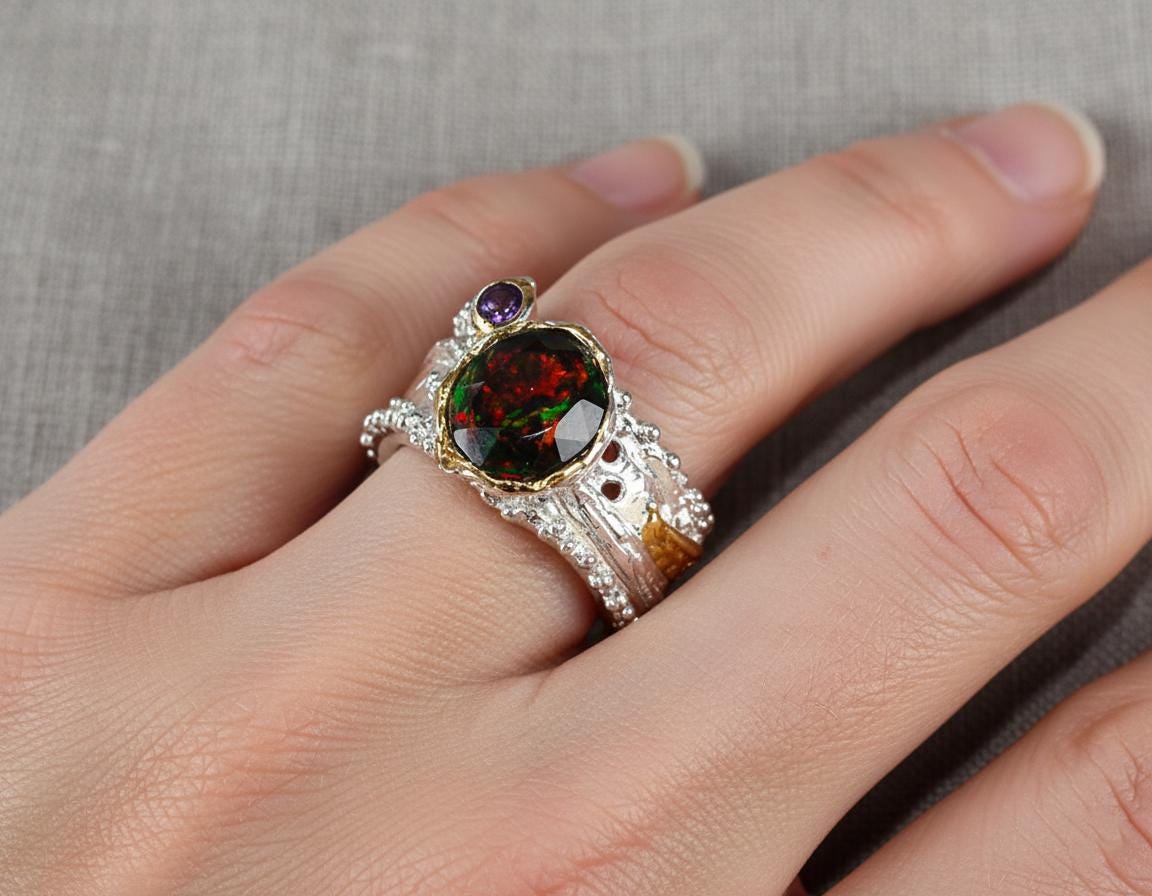 925 Sterling Silver Black Opal Ring, close-up detail
