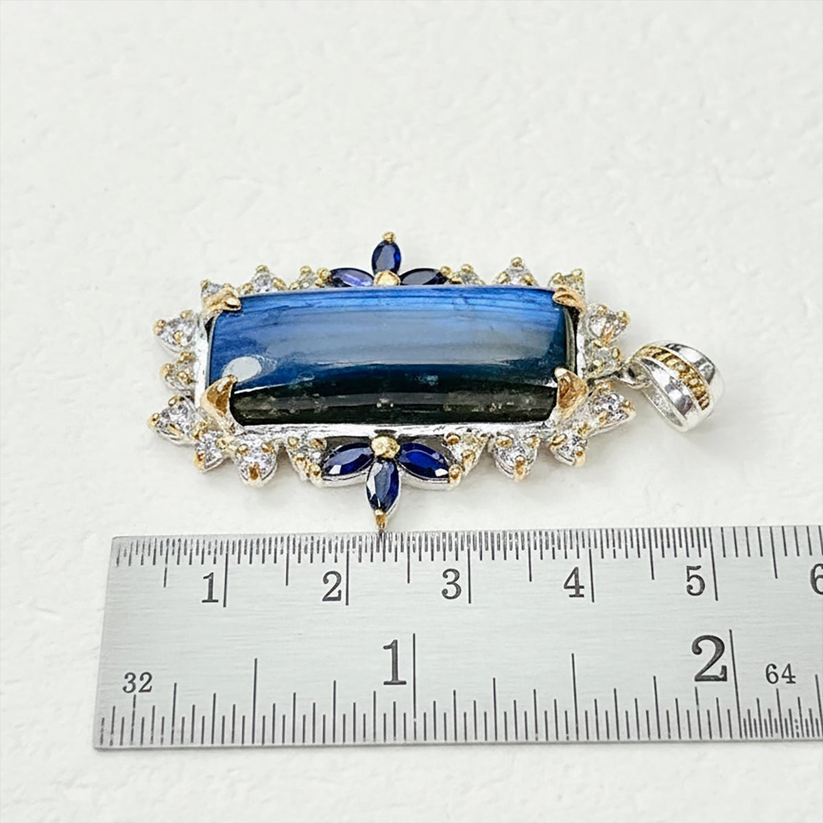 925 Sterling Silver Blue Labradorite Necklace, additional angle