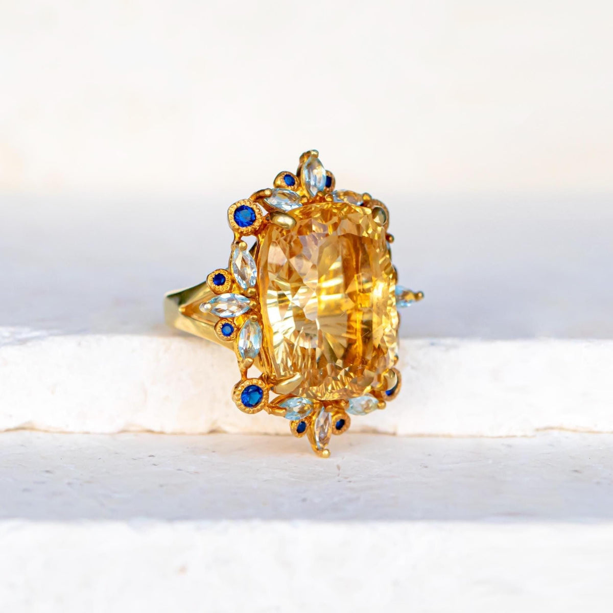 925 Sterling Silver Citrine Ring, band detail
