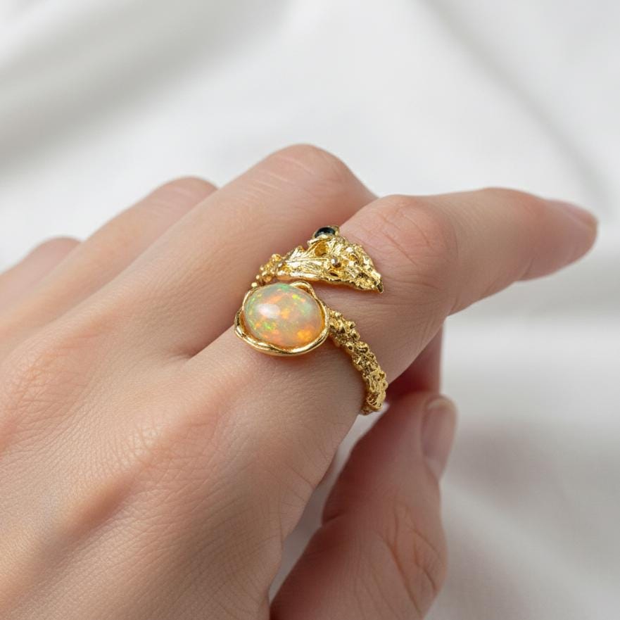 925 Sterling Silver Fire Opal Ring, setting detail