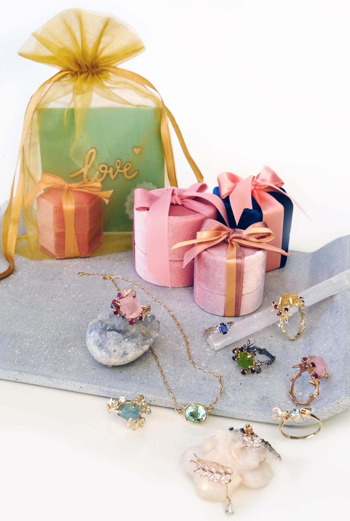 Gift wrapping for 925 sterling silver garnet chain bracelet