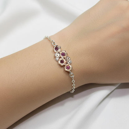925 Sterling Silver Garnet Chain Bracelet, texture close-up