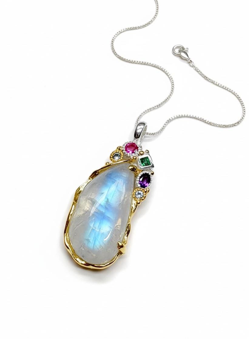925 Sterling Silver Moonstone Necklace, chain detail