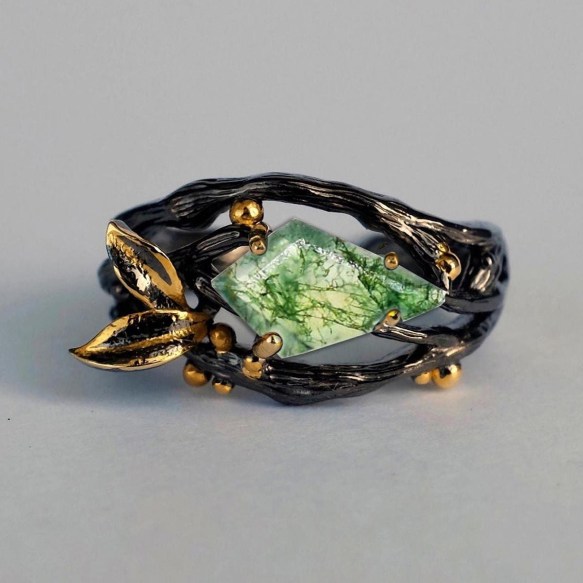 925 Sterling Silver Moss Agate Ring Set, close-up detail