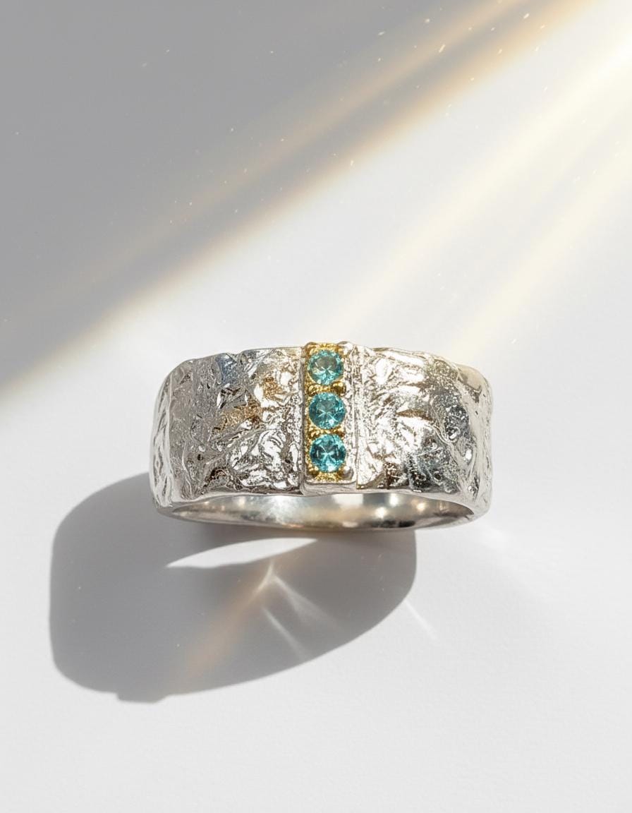 925 Sterling Silver Hammered Band, close-up detail