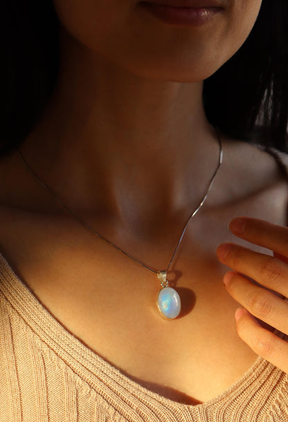 925 Sterling Silver Oval Moonstone Necklace, alternate angle