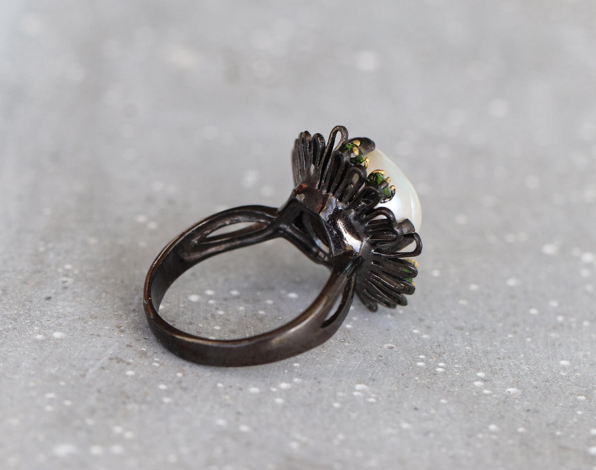 925 Sterling Silver Pearl Flower Ring, additional angle, image 16