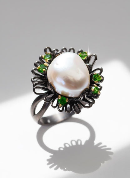 925 Sterling Silver Pearl Flower Ring, band detail