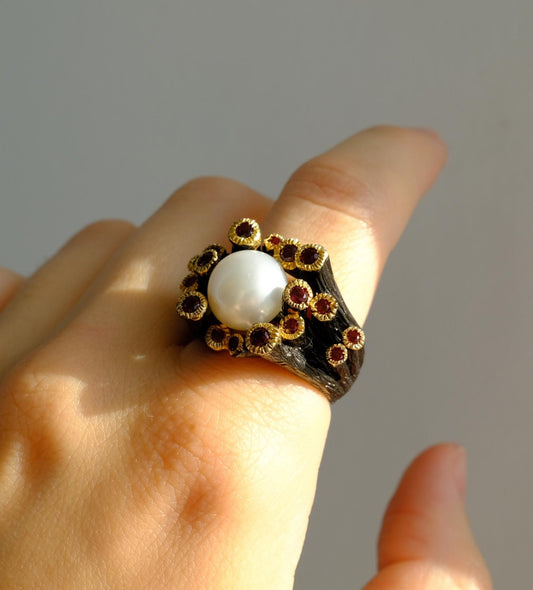 925 Sterling Silver Pearl Ring, alternate angle