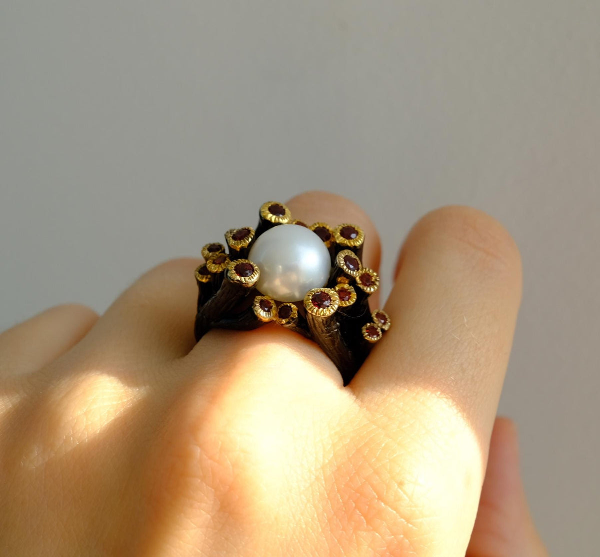 925 Sterling Silver Pearl Ring, close-up detail