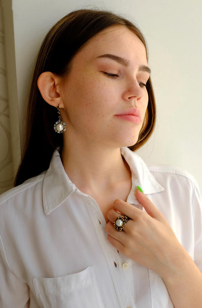 925 Sterling Silver Pearl Ring, additional angle