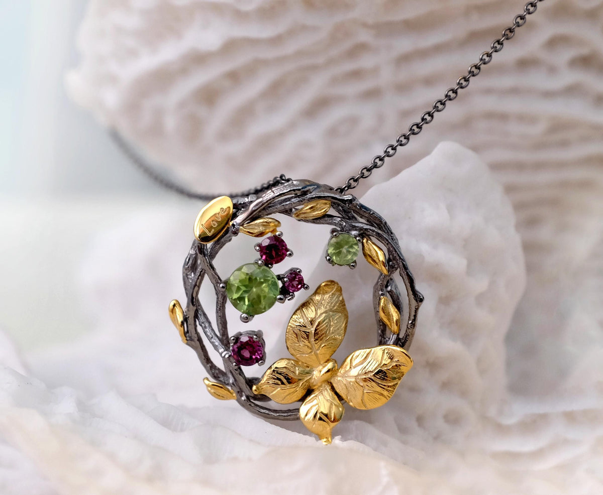 925 Sterling Silver Peridot Amethyst Necklace, close-up detail