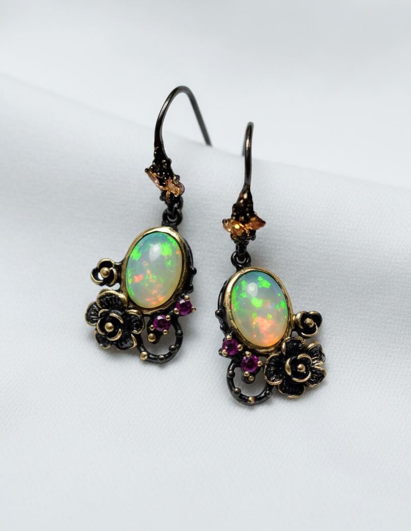 925 Sterling Silver Rainbow Opal Necklace, texture close-up