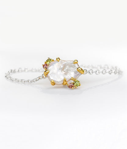 925 Sterling Silver Pearl Bracelet, close-up detail