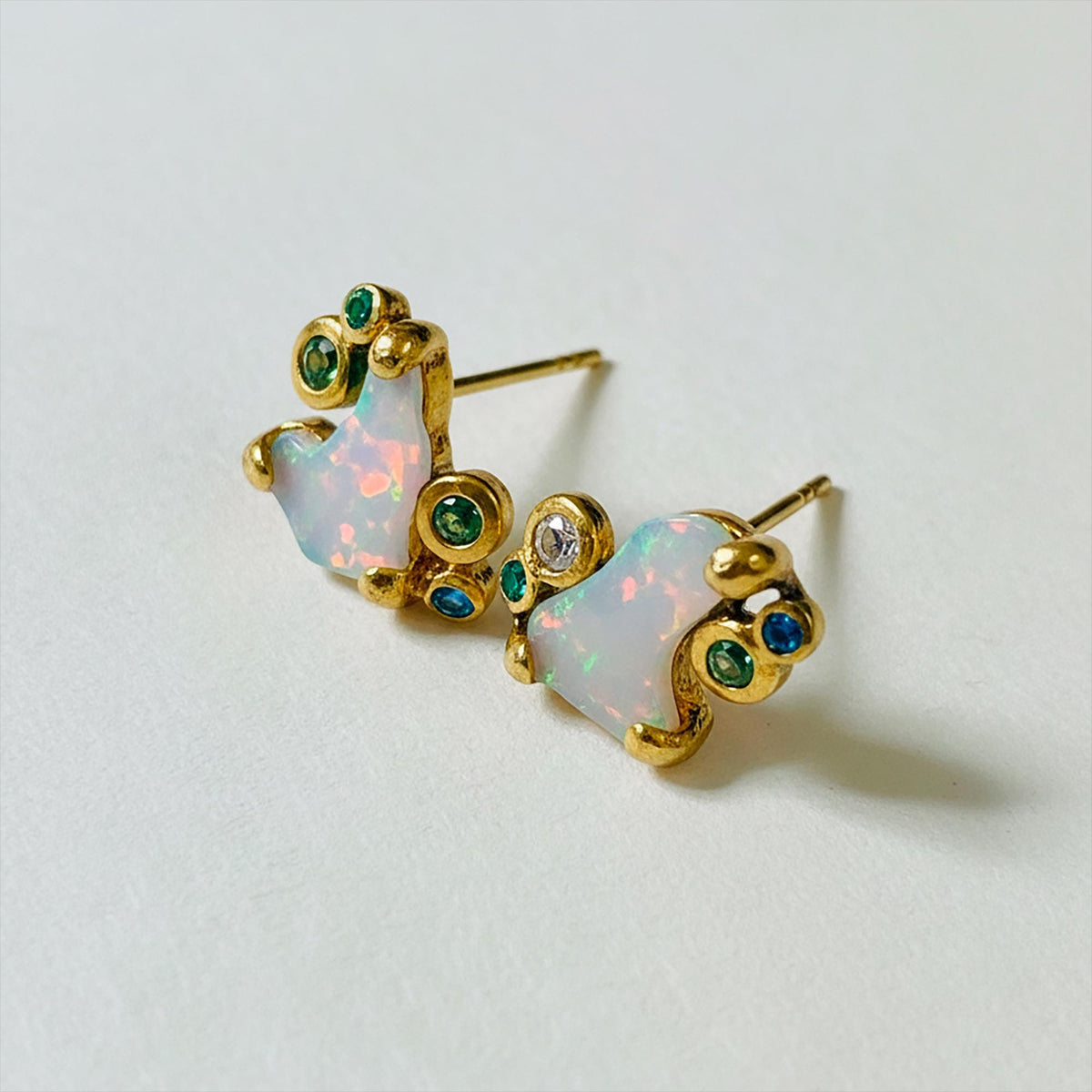 925 Sterling Silver Raw Opal Stud Earrings, stone or metal detail