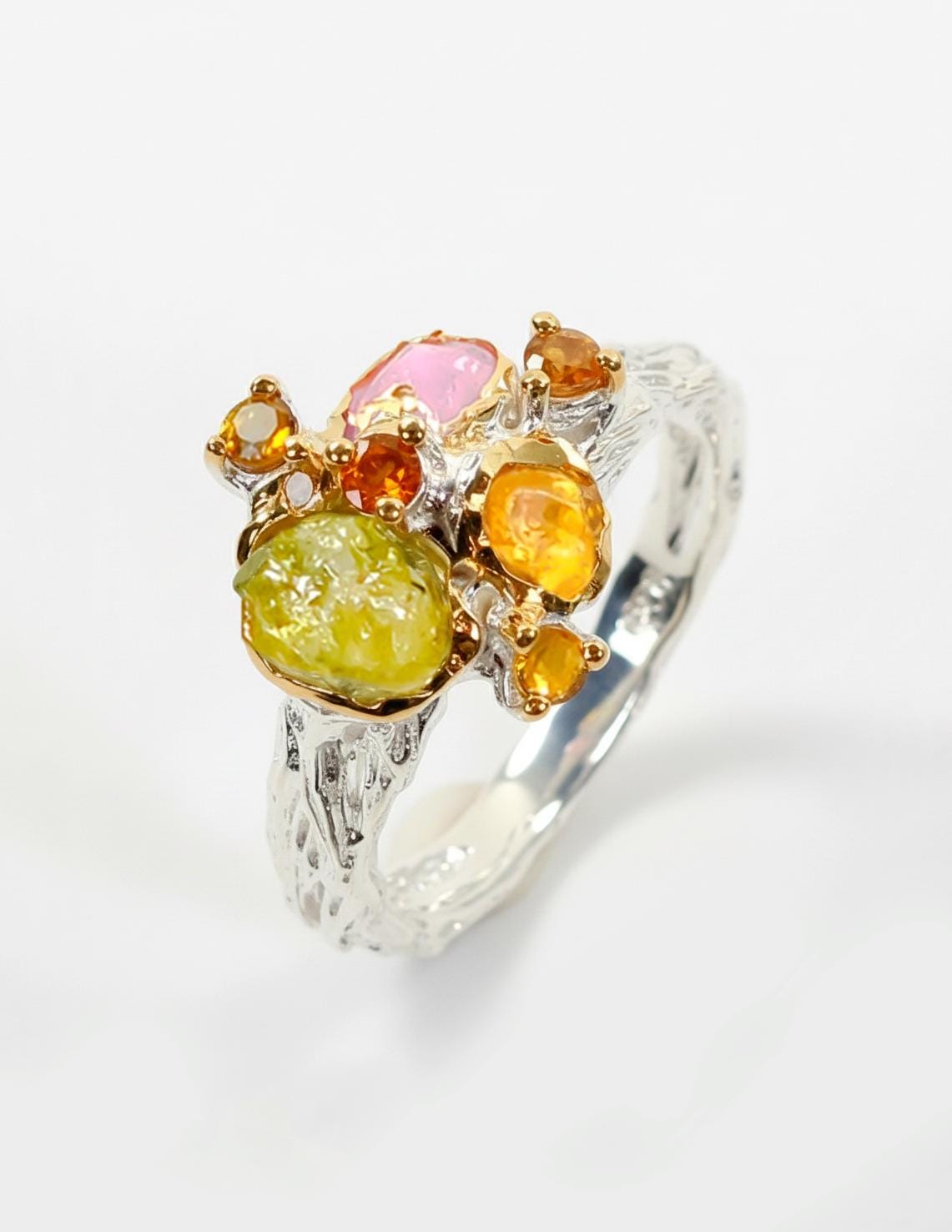 925 Silver Raw Colorful Peridot Sapphire Ring, band detail