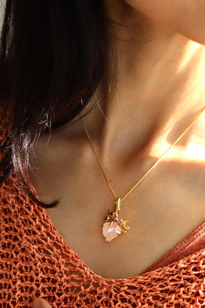 925 Sterling Silver Raw Pink Morganite Necklace, texture close-up
