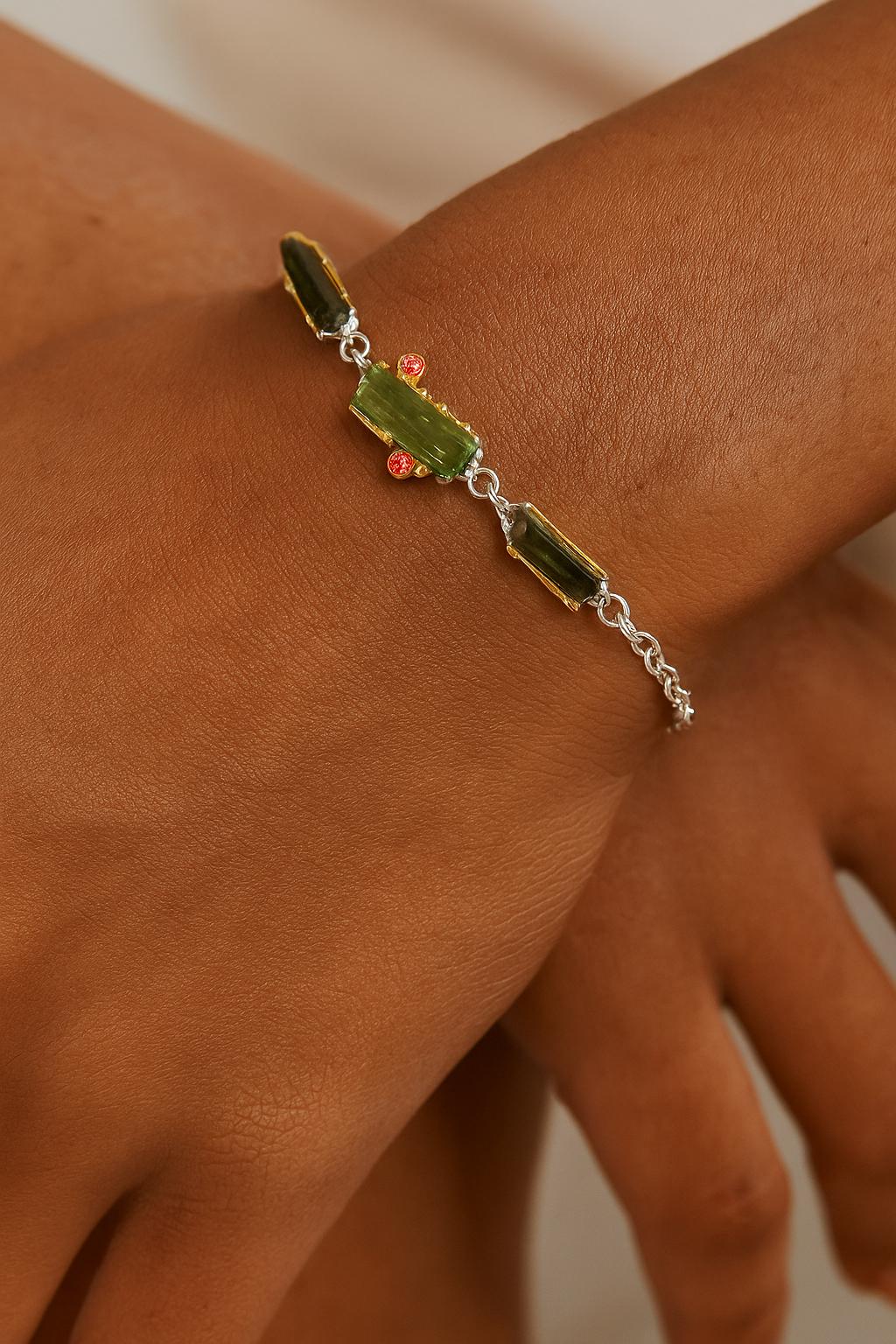 925 Sterling Silver Raw Tourmaline Bracelet, link or setting detail