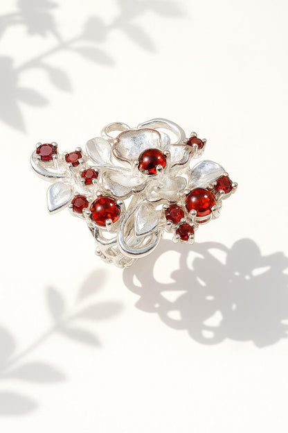 925 Sterling Silver Red Garnet Ring, close-up detail