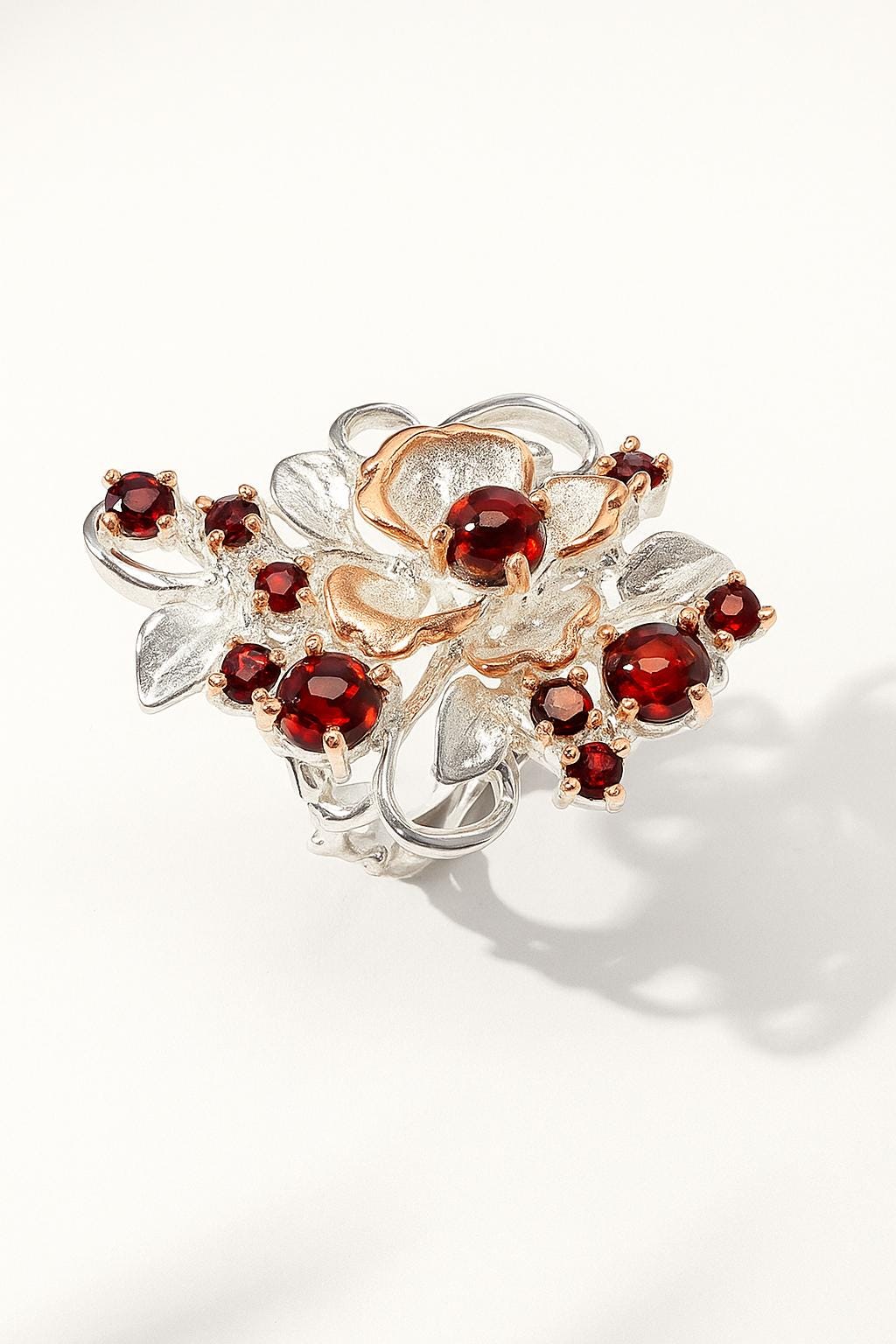925 Sterling Silver Red Garnet Ring, setting detail