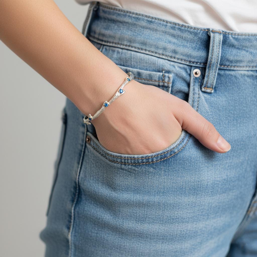 925 Sterling Silver Tanzanite Cuff Bracelet, texture close-up