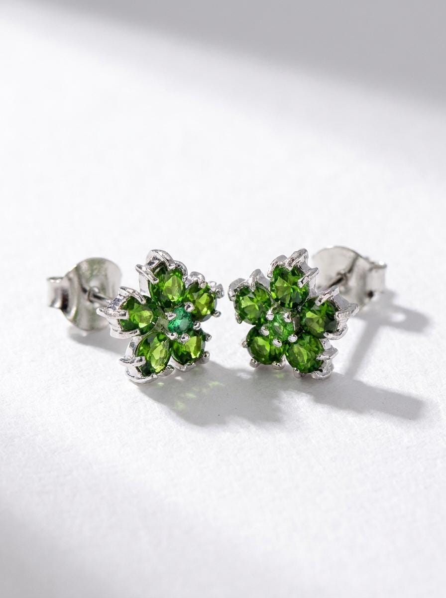 925 silver flower diopside stud earrings