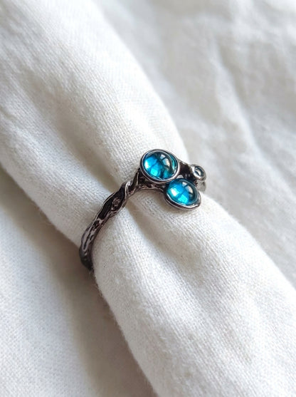 925 silver neon blue apatite dainty ring