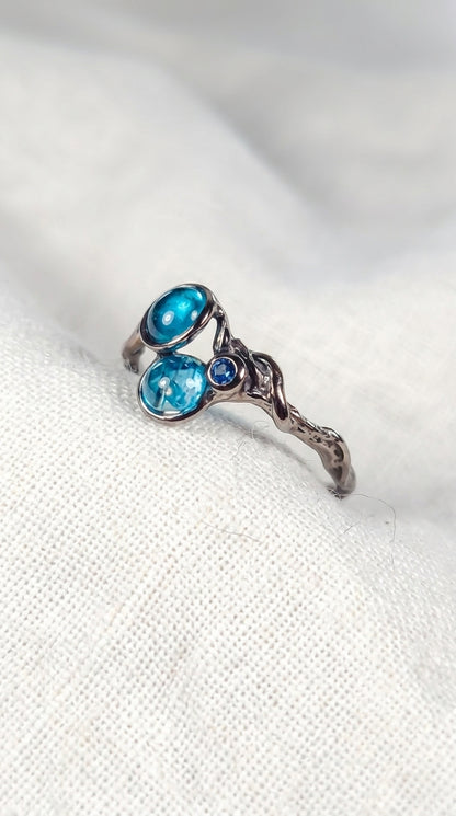 925 silver neon blue apatite dainty ring