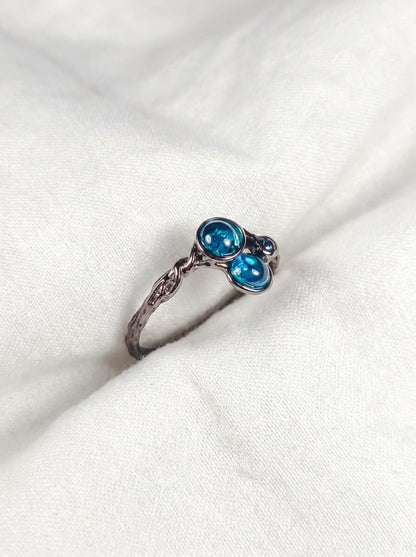 925 silver neon blue apatite dainty ring