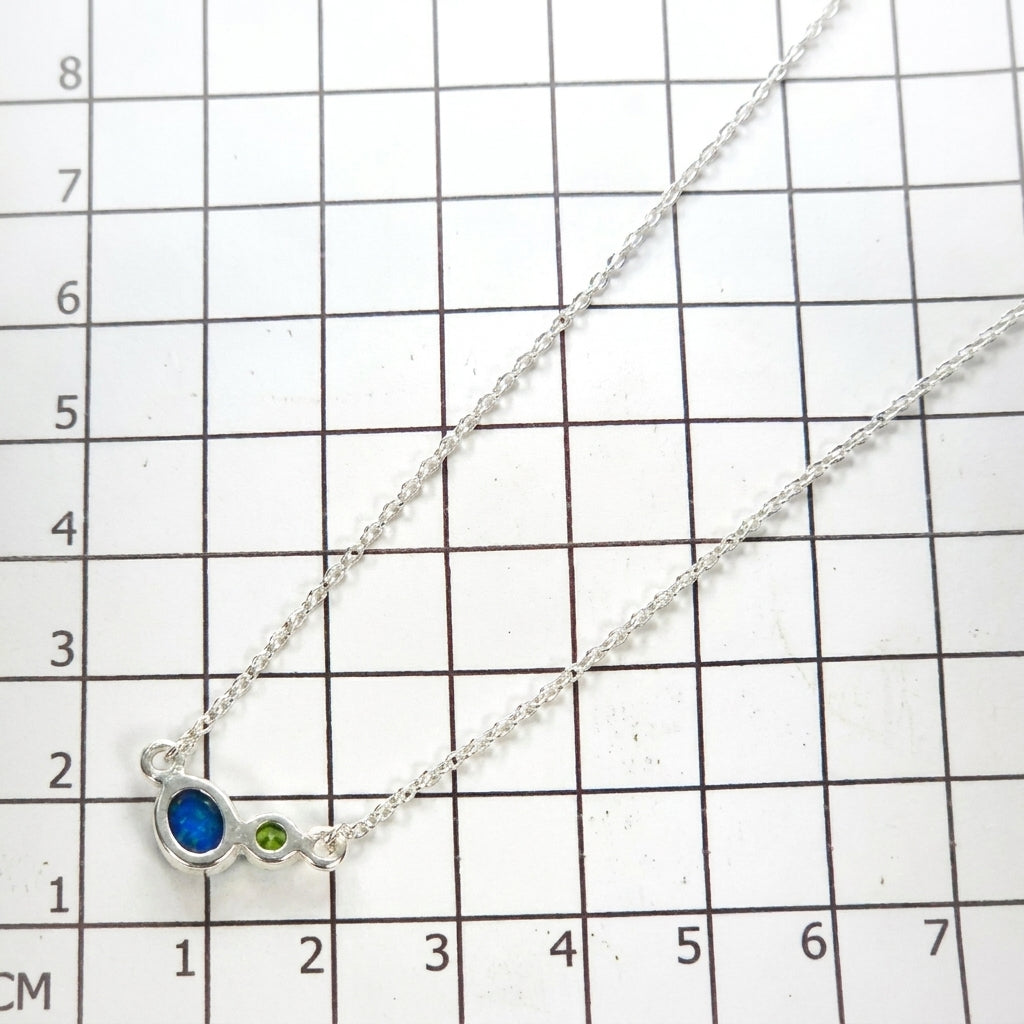 925 sterling silver two stone opal necklace, close-up detail