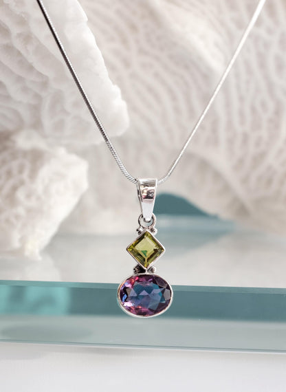 925 Sterling Silver Amethyst Peridot Necklace, pendant detail